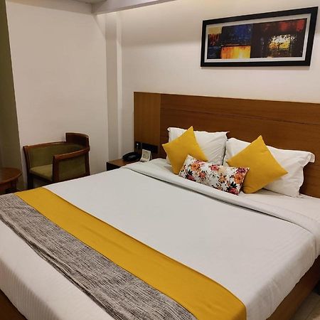 Hotel Park Residency Calicut מראה חיצוני תמונה