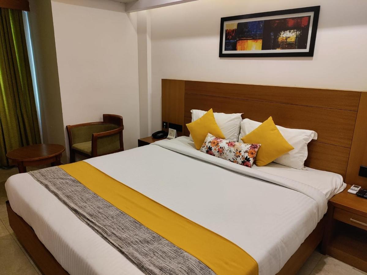Hotel Park Residency Calicut מראה חיצוני תמונה