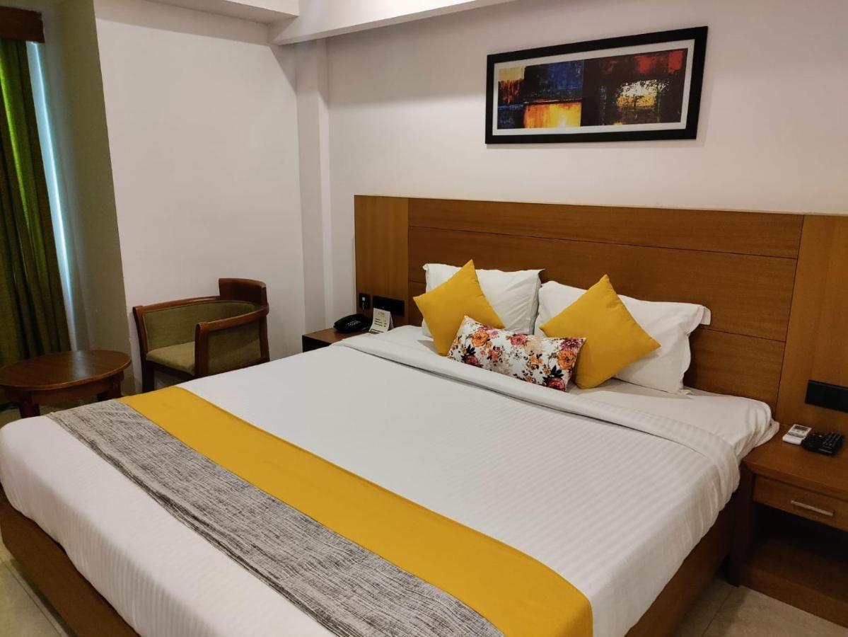 Hotel Park Residency Calicut מראה חיצוני תמונה