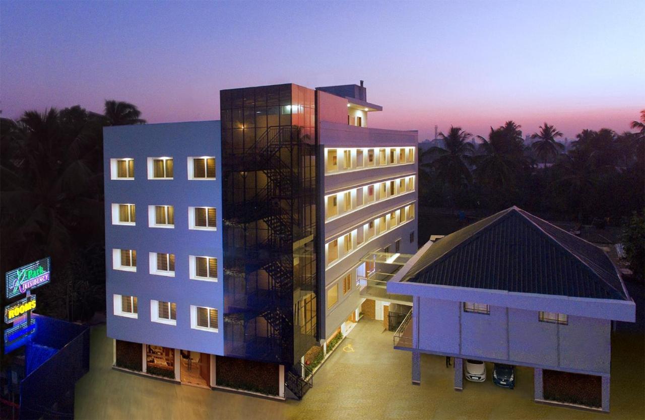 Hotel Park Residency Calicut מראה חיצוני תמונה