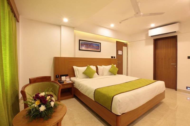 Hotel Park Residency Calicut מראה חיצוני תמונה